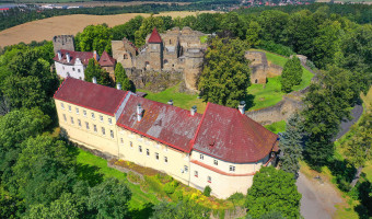 Hrad a zámek Klenová