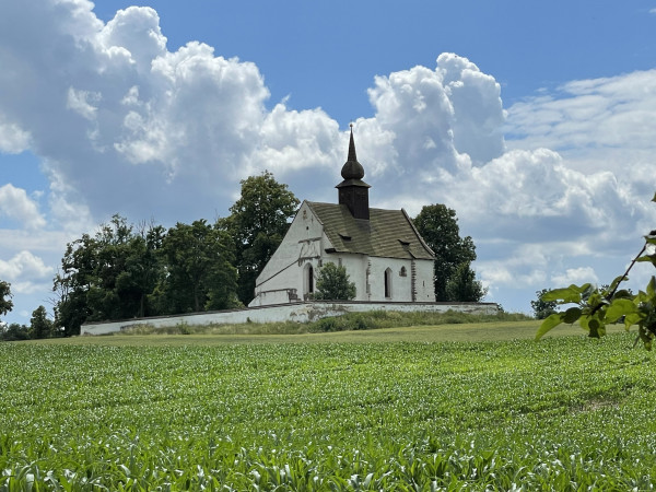 Kaple Matky Boží u hradu Veveří