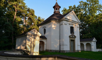 Kaple sv. Rodiny - Černá Hora