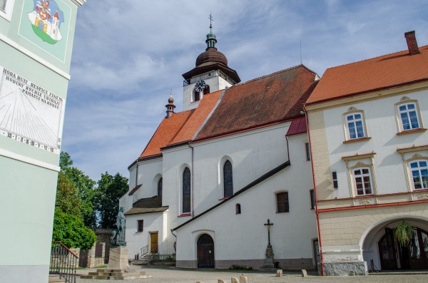 Kostel Nejsvětější Trojice v Novém Městě nad Metují