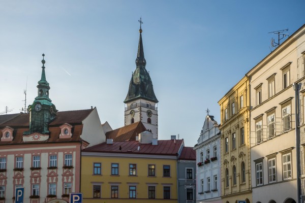 Městská věž kostela Nanebevzetí Panny Marie v Jindřichově Hradci