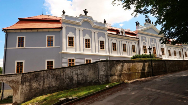 Zámek Peruc