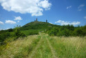 Pohled na hrad Házmburk z dálky