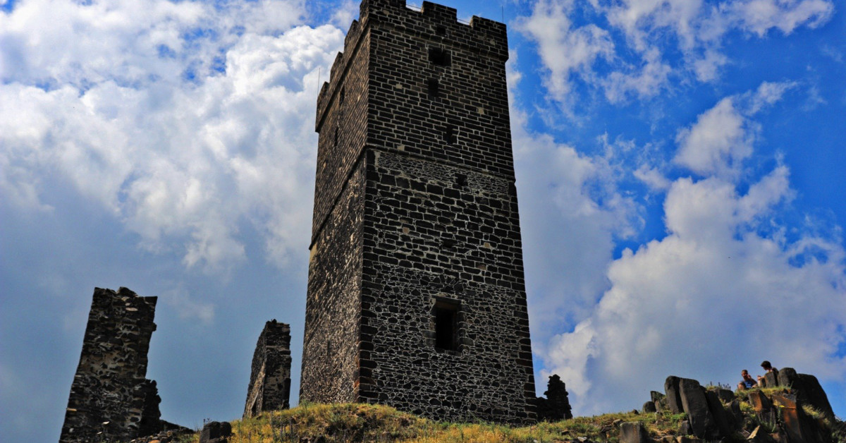 Zřícenina hrad Házmburk